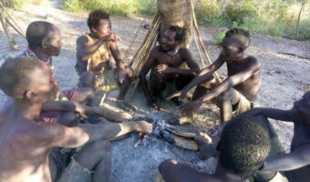 hadzabe (2) hadzabe (2)